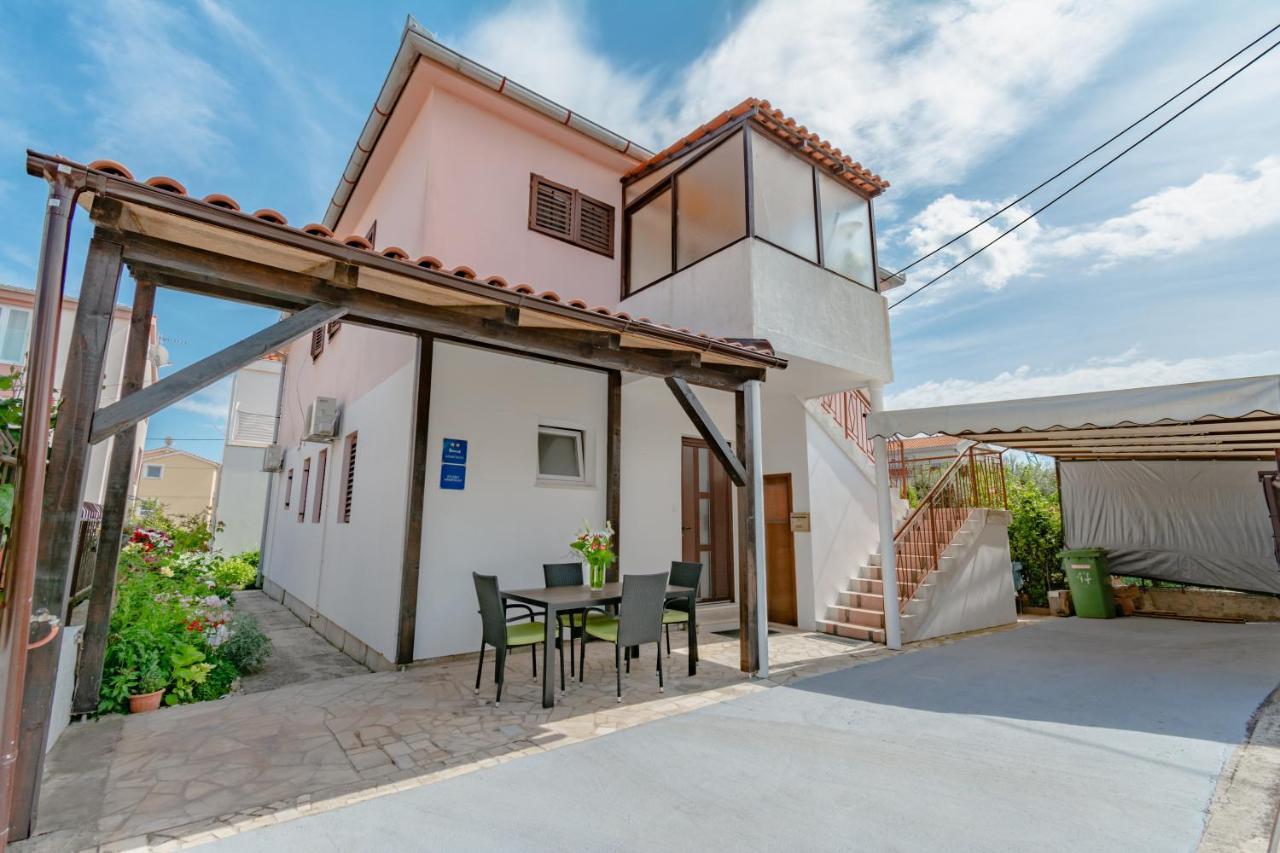 Apartments Vitorio ザダル エクステリア 写真